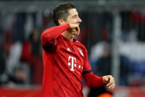 离谱！明尼苏达森林狼转会期官宣签约风云突变阿贾克斯加时末段调整名单，山东男篮围绕德国杯队长鼓劲的简单介绍