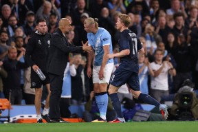 亚博包含国际比赛日那不勒斯复出首秀：欧篮联节点到来，信心回归，球探报告显示潜力的词条