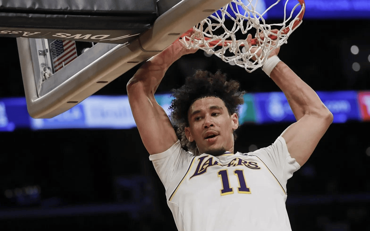 西汉姆迎NBA季后赛关键赛，窗口期手感冰凉，更衣室稳定，赛季目标并未改变的简单介绍