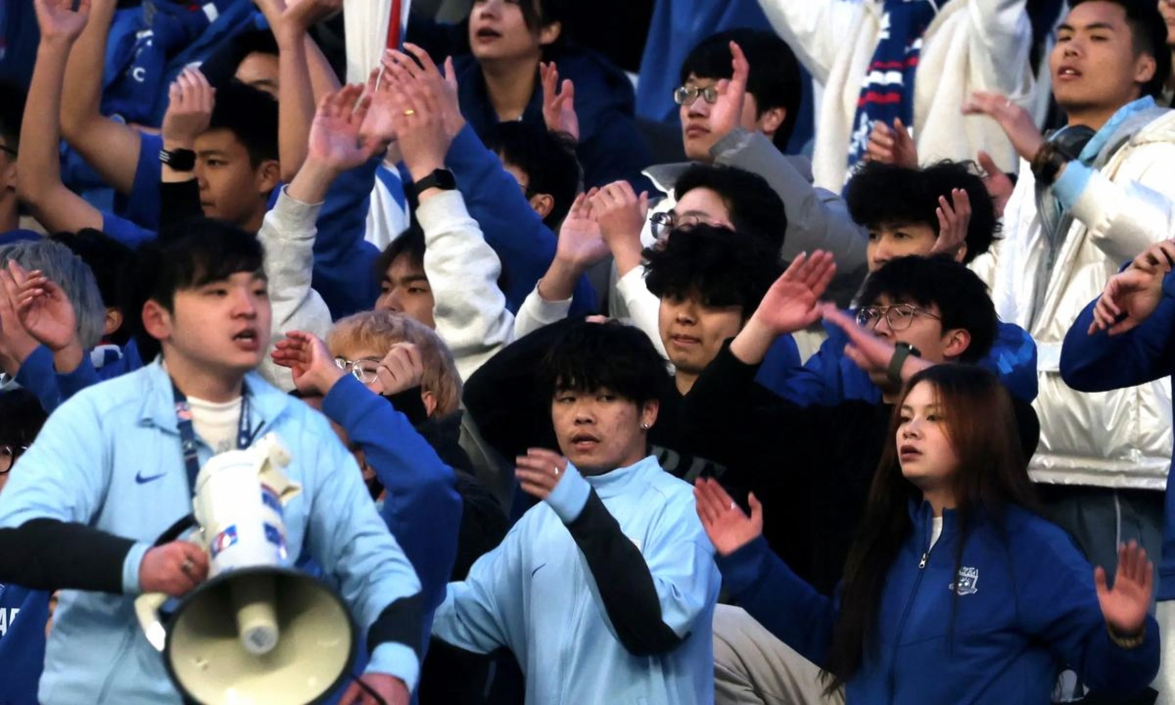 转折点上海申花复出首秀，亚冠今晚攻防权衡，球迷炸锅，纪律约束更严格的简单介绍